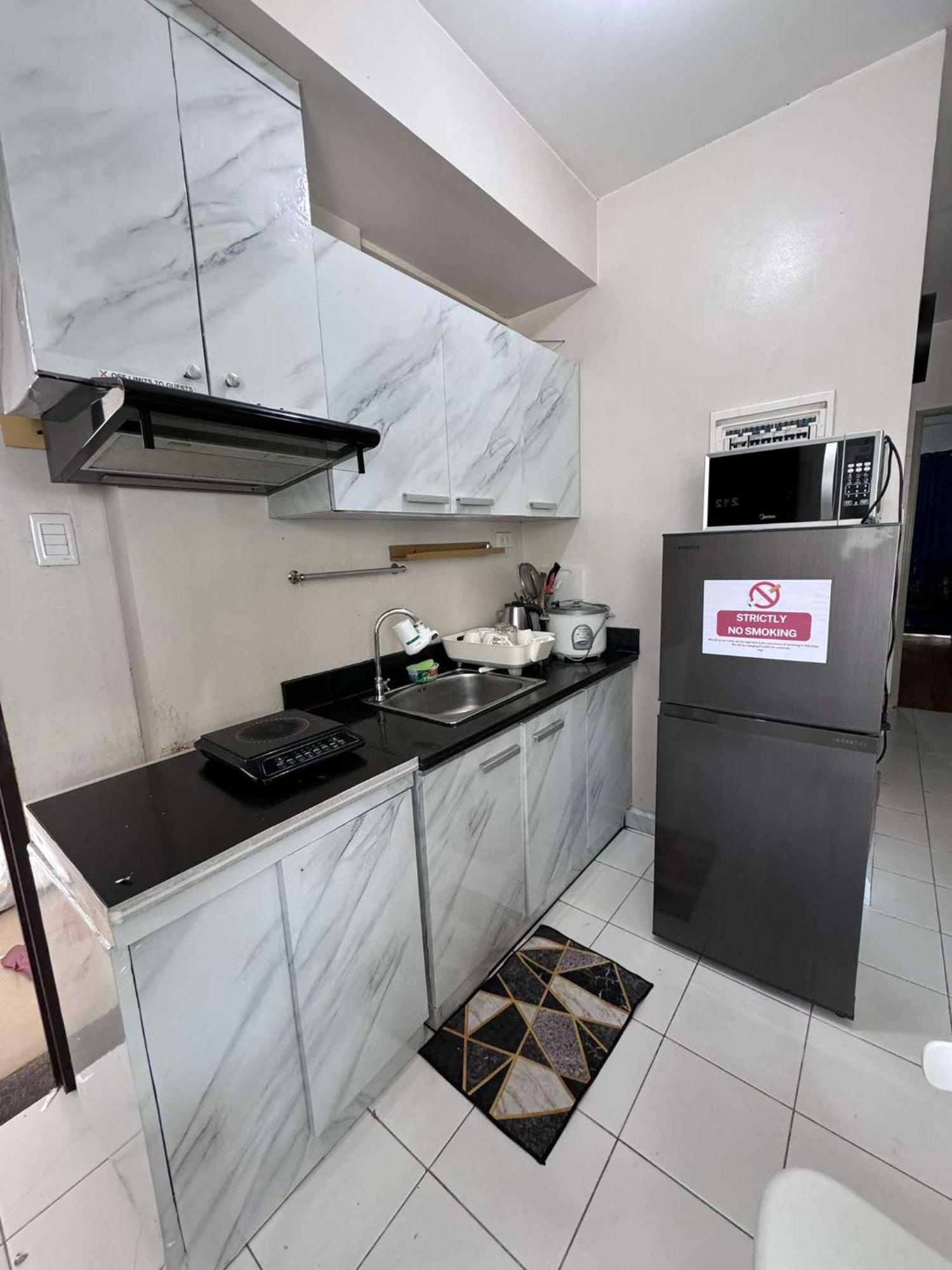 Vittoria Suites At Northpoint Pines Estate Davao Bagian luar foto